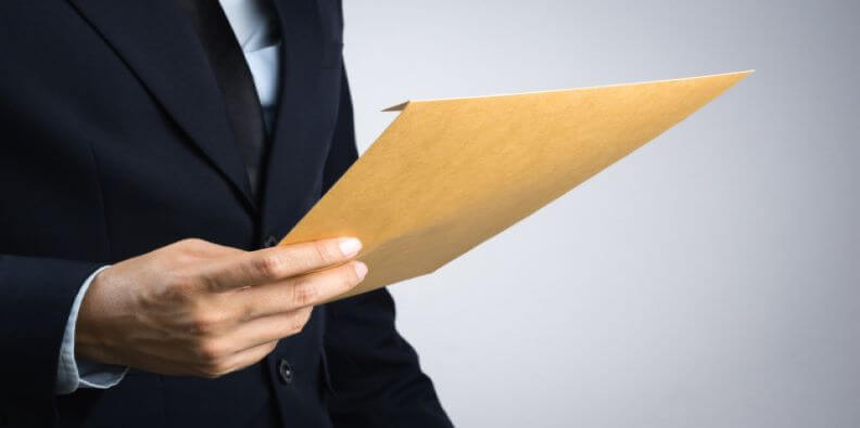 Antes ou depois do cancelamento: quando a carta de permanência Porto Dias Saúde pode ser solicitada?