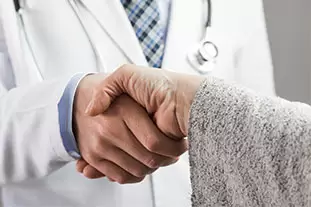 O plano Executivo Sênior da UniHosp, atende pessoas a partir de 54 anos.