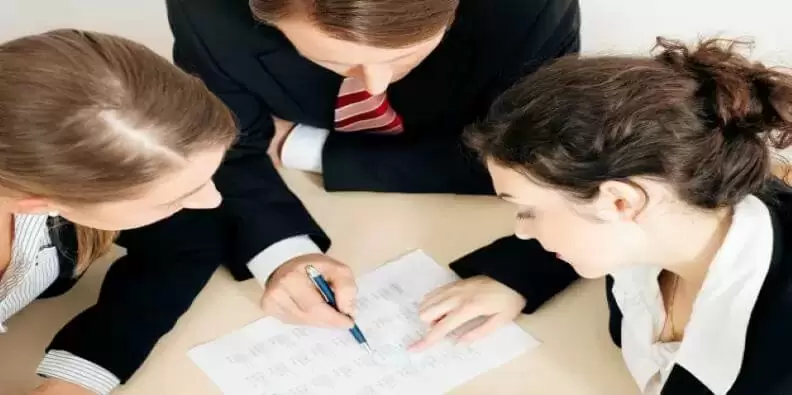 businesspeople-working-spreadsheet_79405-10655.jpg businesspeople-working-spreadsheet_79405-10655.jpg
