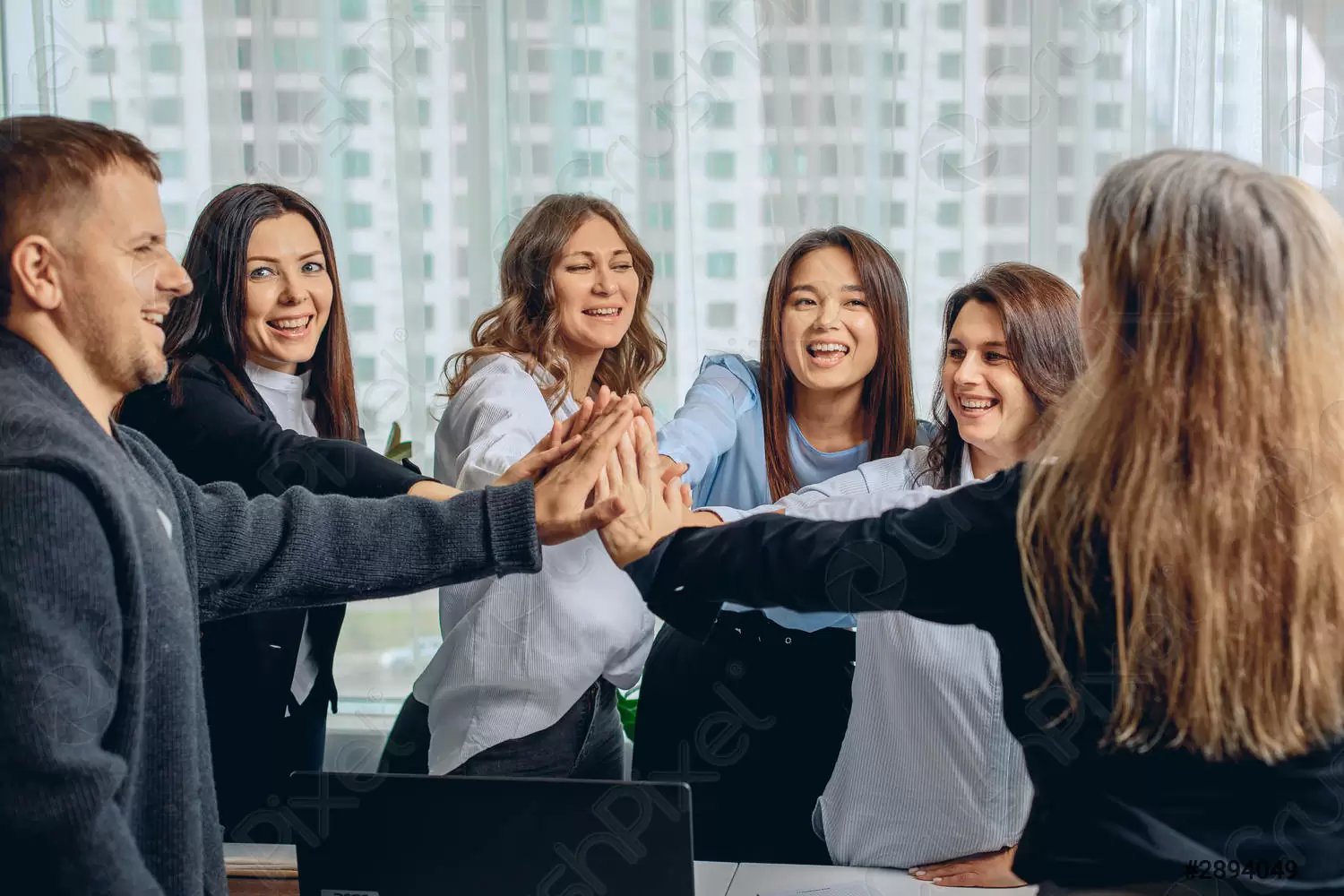 Benefícios e desafios da expansão dos serviços de saúde além das fronteiras nacionais